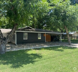 Building Photo - 2167 Gruene Rd