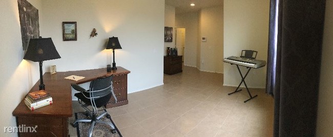 Foto del edificio - 2 br, 2 bath House - 15,000 Guffey Dr.