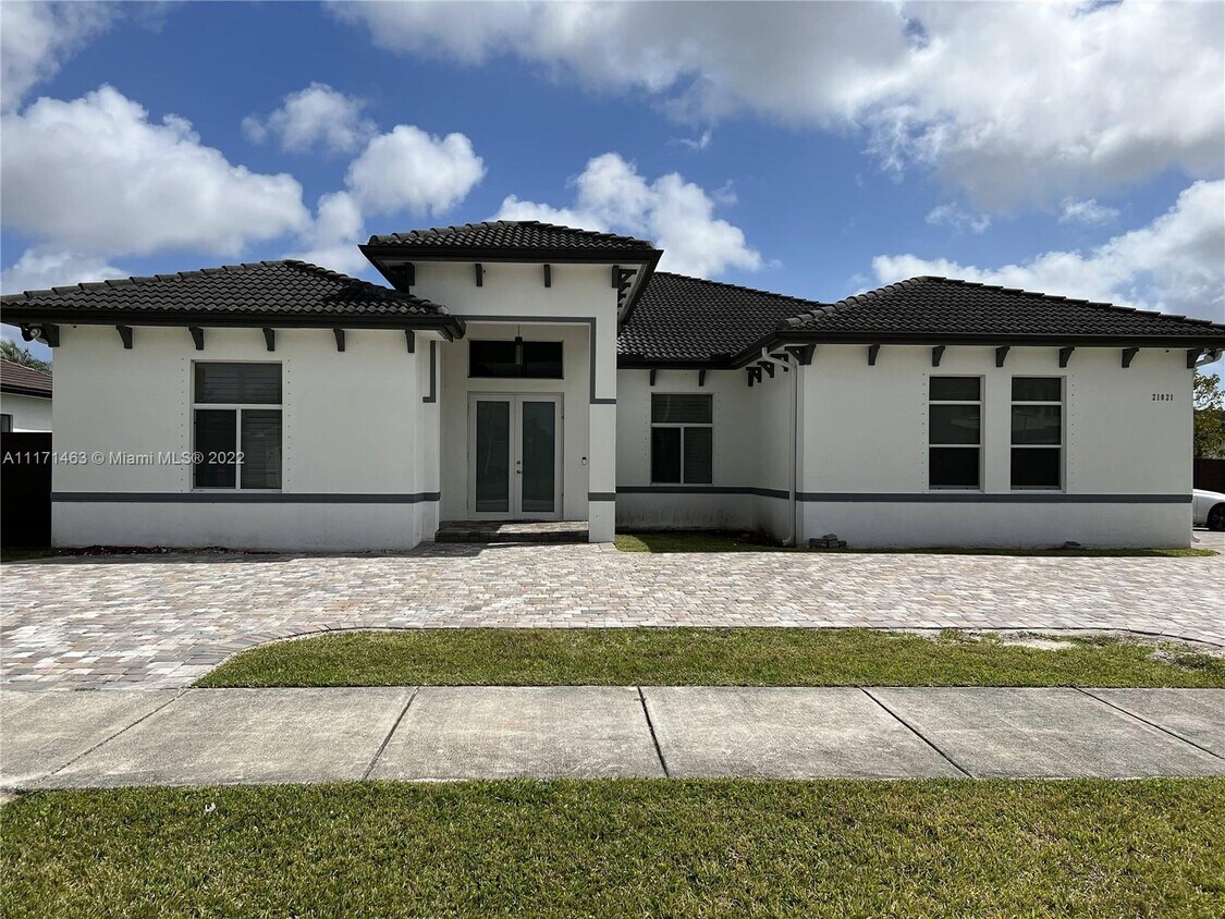 21021 SW 132nd Ave Unit 1, Miami, FL 33177 Condo for Rent in Miami