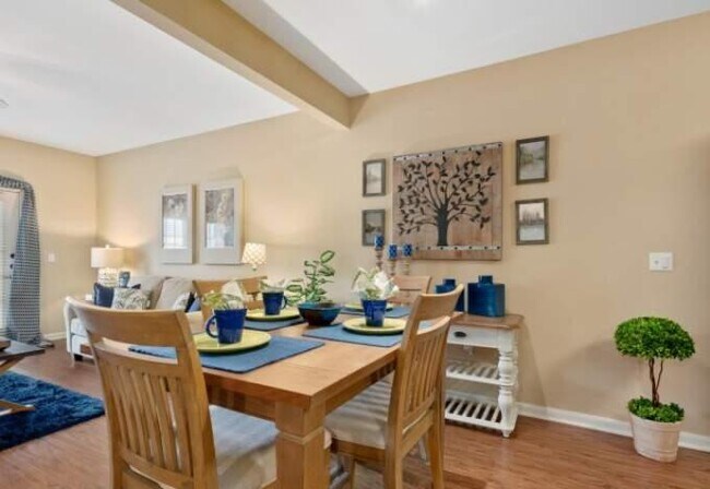 Building Photo - 2 bedroom in Richmond TX 77407