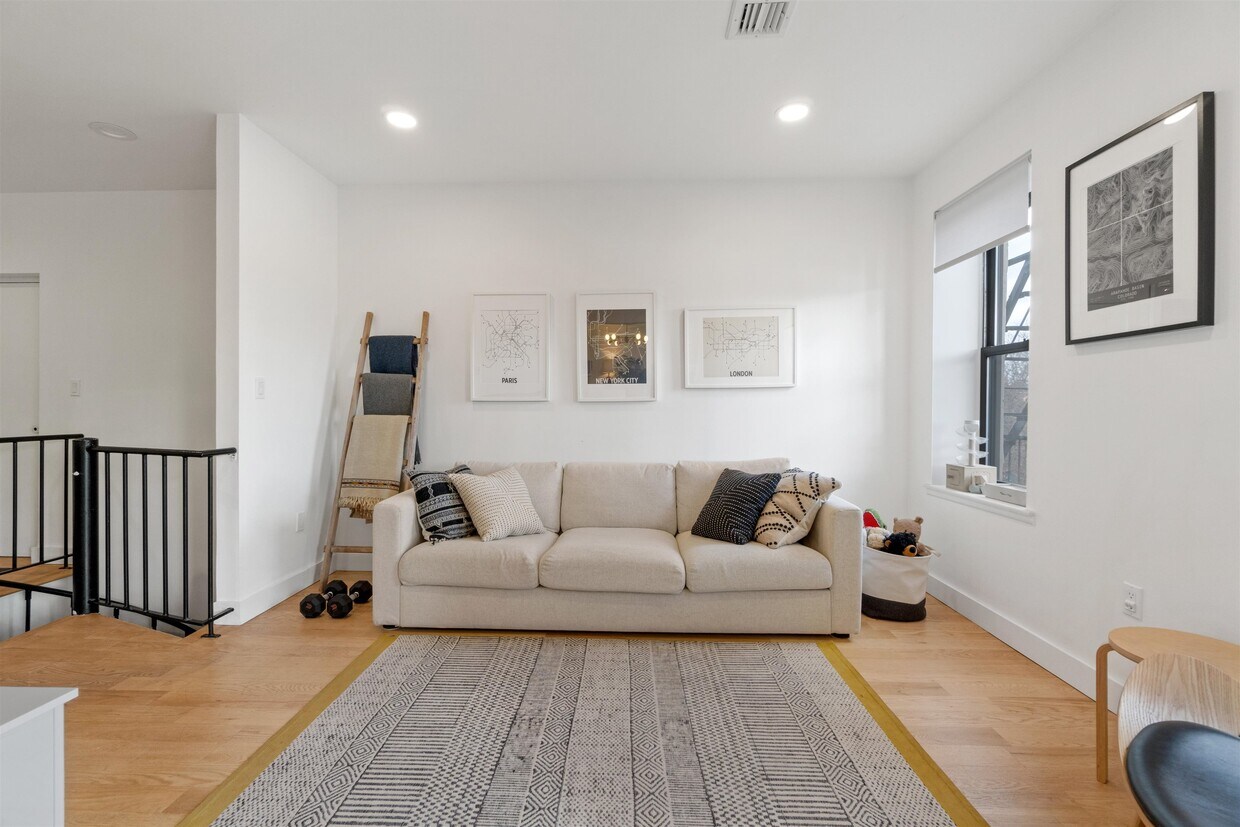 102 Ogden Ave. Unit 104, Jersey City, NJ 07307 Condo for Rent in