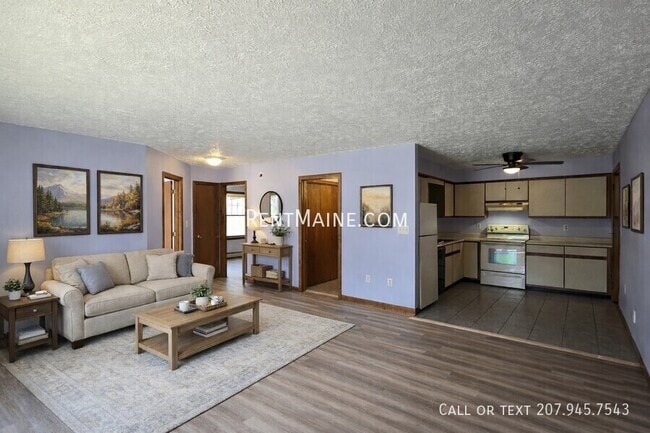 Building Photo - 10 Hartley St