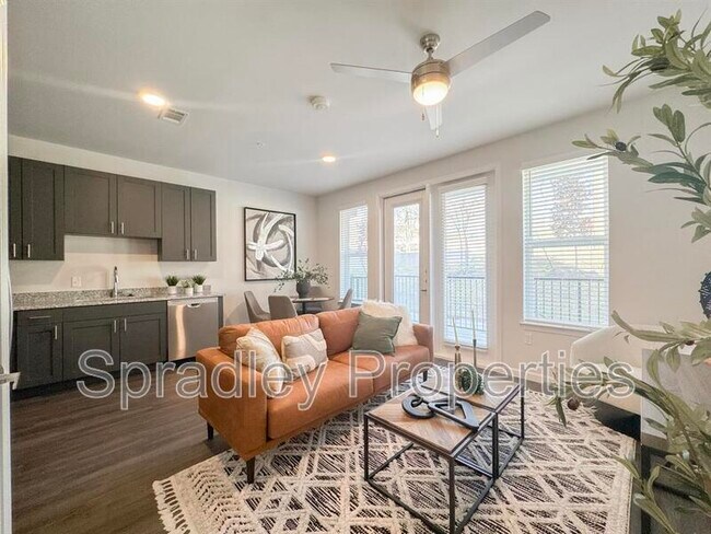 Foto del edificio - 710 Shine St