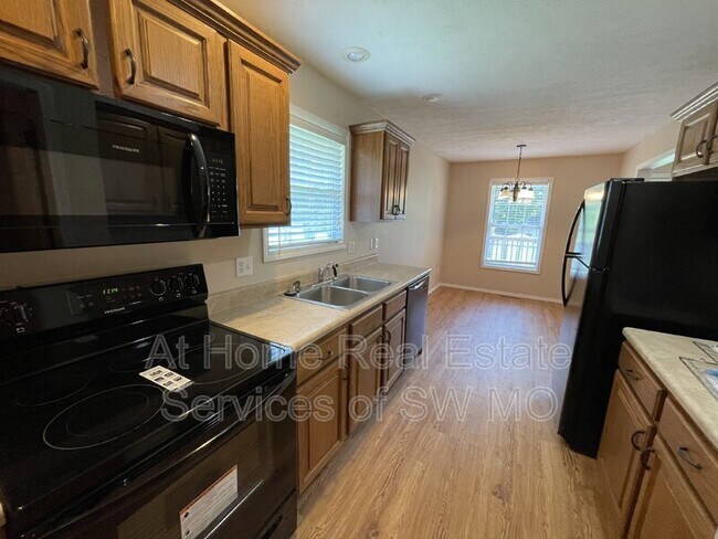 Foto del edificio - 3222 W Wick St