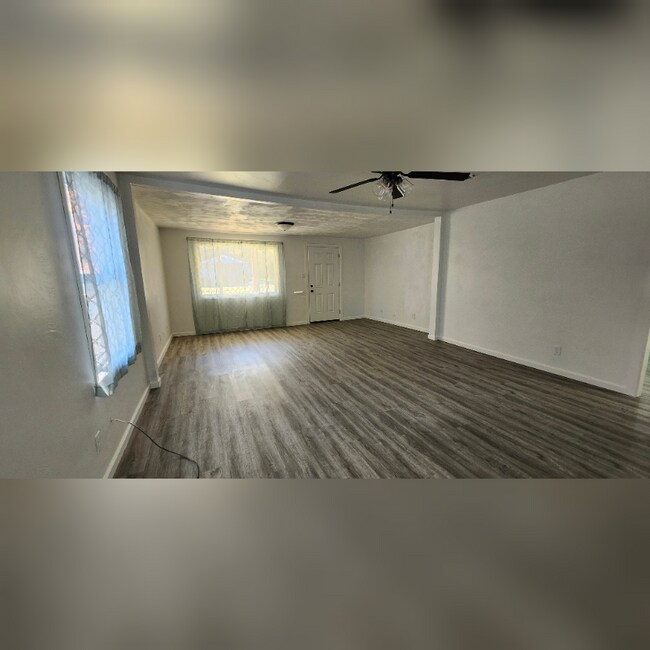 Foto del edificio - 1944 Overlook Ave