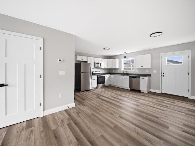 Building Photo - Alfond Village