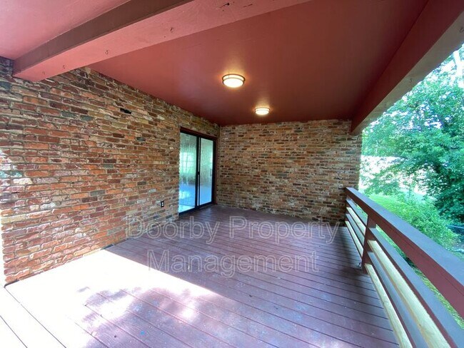 Foto del edificio - 4017 Sanders
