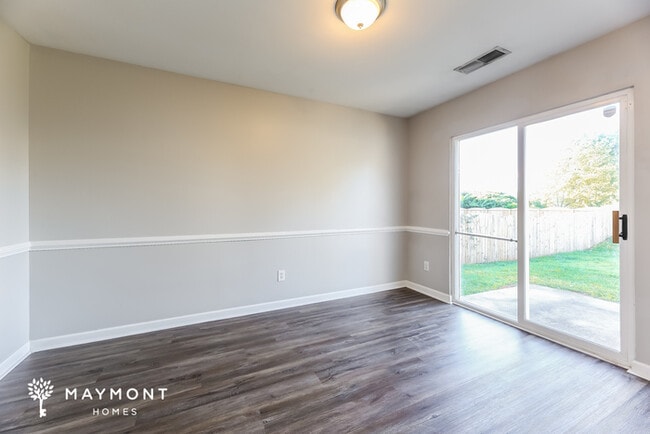 Foto del edificio - 109 Crossview Dr