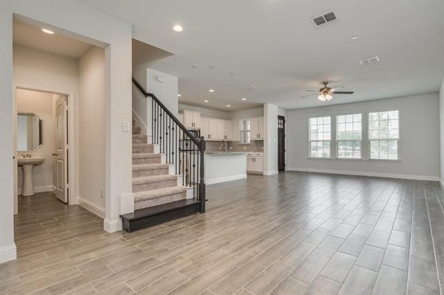 Building Photo - 6805 Andrew Dr