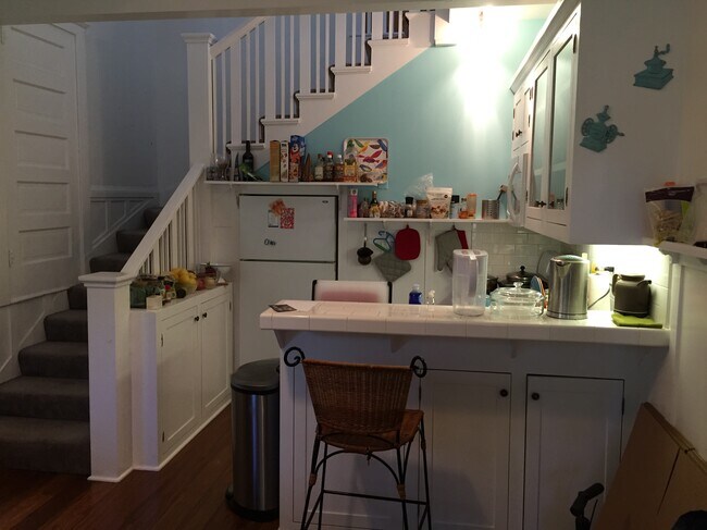 Cocina - 119 Wavecrest Ave