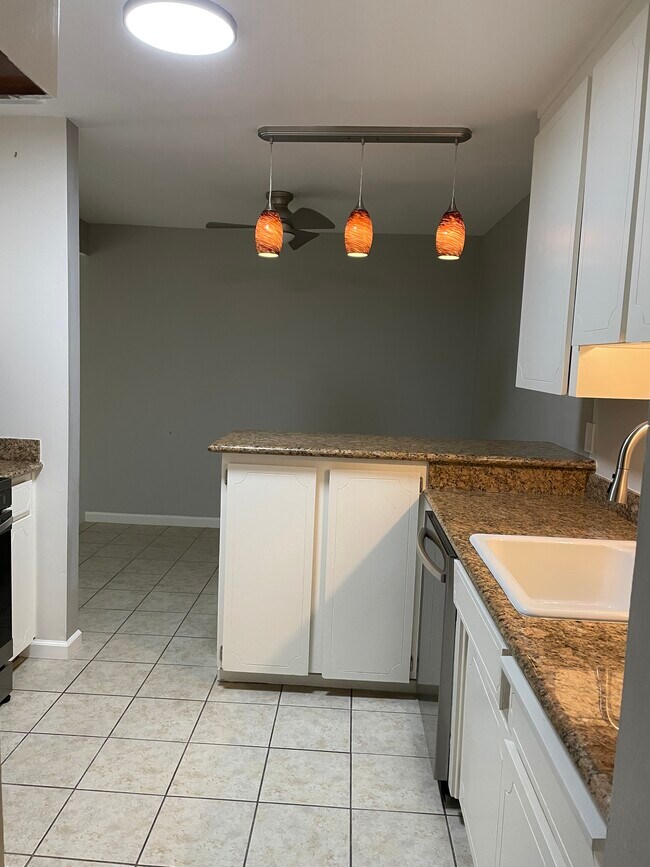 Kitchen - 1591 Ellis St