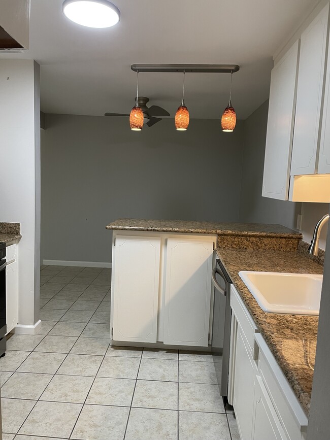 Kitchen - 1591 Ellis St