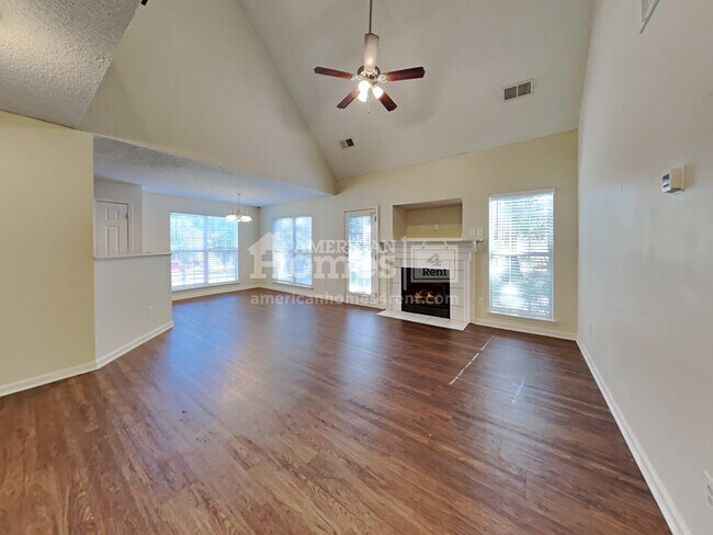 Foto del edificio - 12528 Cardinal Point Road