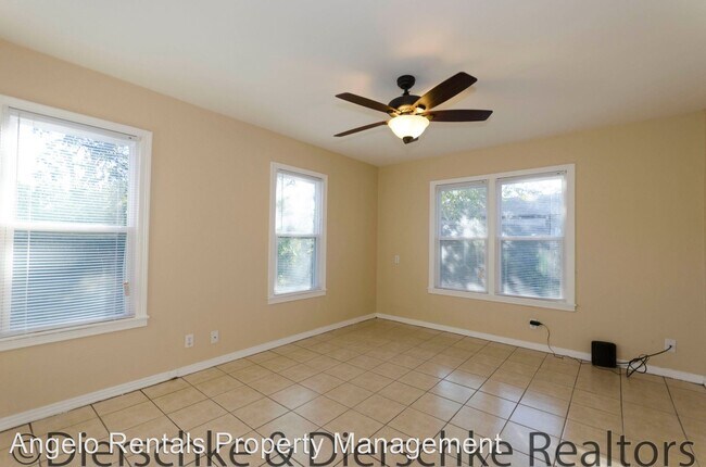 Foto del edificio - 3 br, 1 bath House - 708 N Van Buren