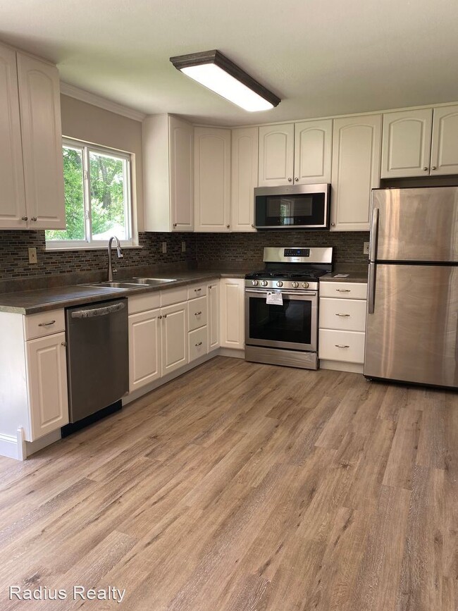 Foto del edificio - 3 br, 2 bath House - 11 Oak Bend Ln