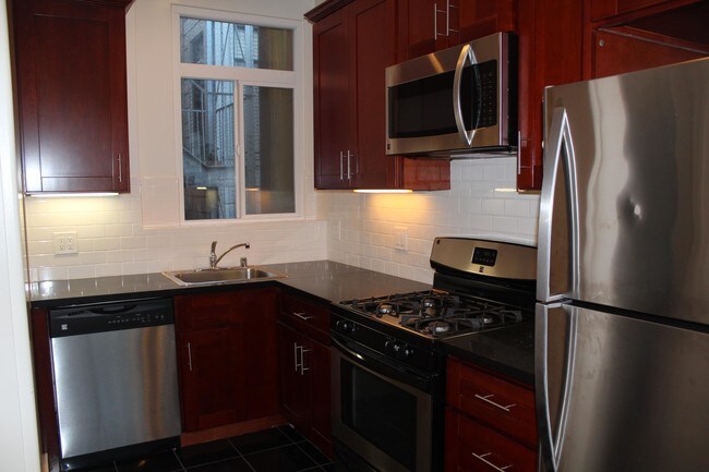Building Photo - 770 Filbert St