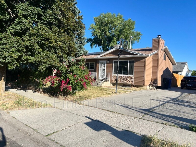 Foto principal - 4577 Twilight Dr