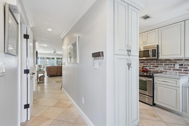 Foto del edificio - 842 SE 19th Ave