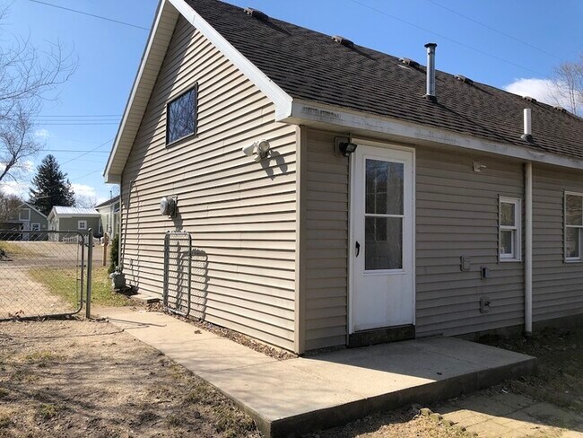 Foto del edificio - Cedar Springs Single Family Home 2 Bedroom