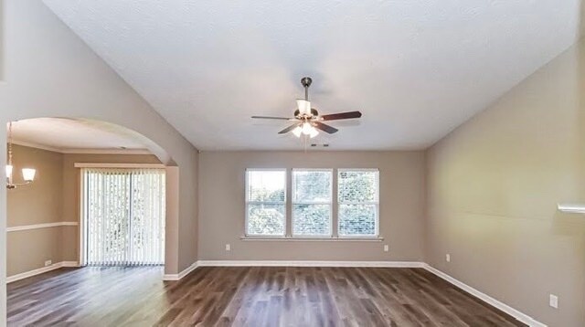 Building Photo - 262 Silver Arrow Cir