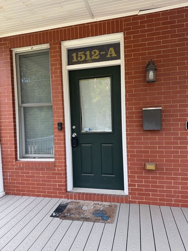 Building Photo - 1512 Porter St