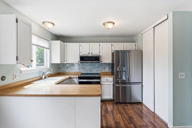 Building Photo - 4418 S Argonne Way