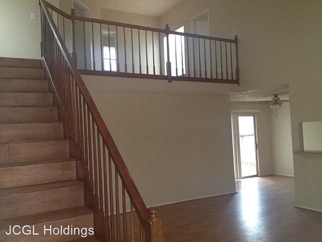 Building Photo - 3 br, 2 bath House - 7121 Greenyard Dr