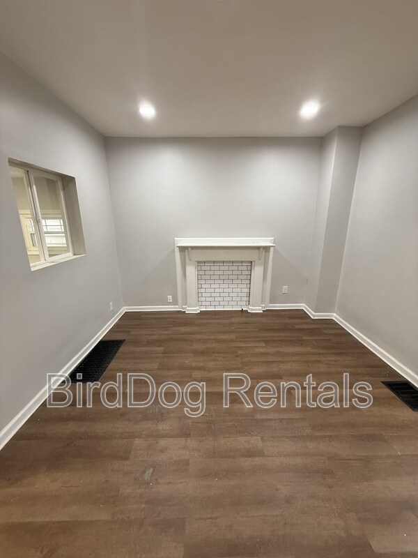 Foto del edificio - 1451 Wendell Ave