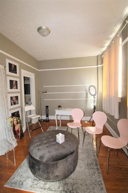 Foto del edificio - 107 W Sycamore St