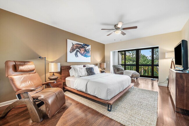 Building Photo - 11355 Pond View Dr
