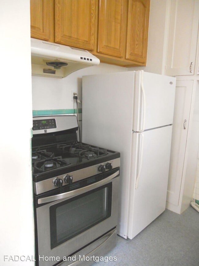 Building Photo - 1 br, 1 bath House - 115 15th Avenue