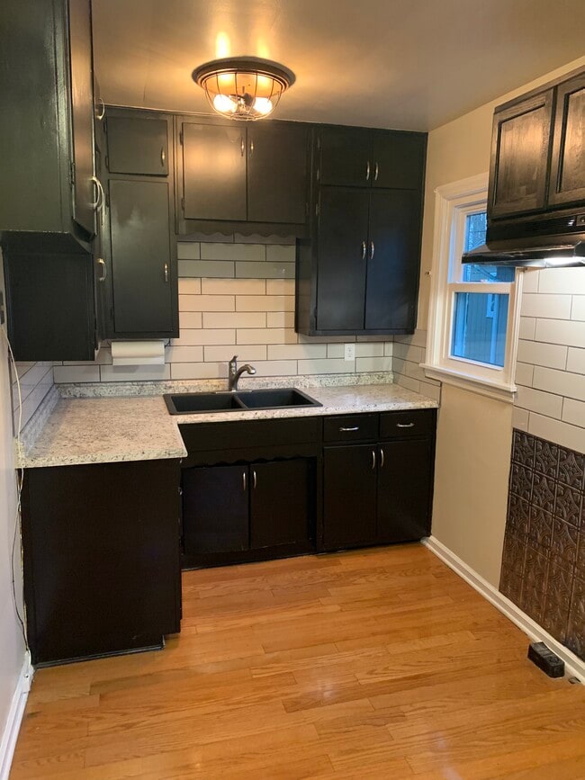 Photo - 4909 Brouse Ave House