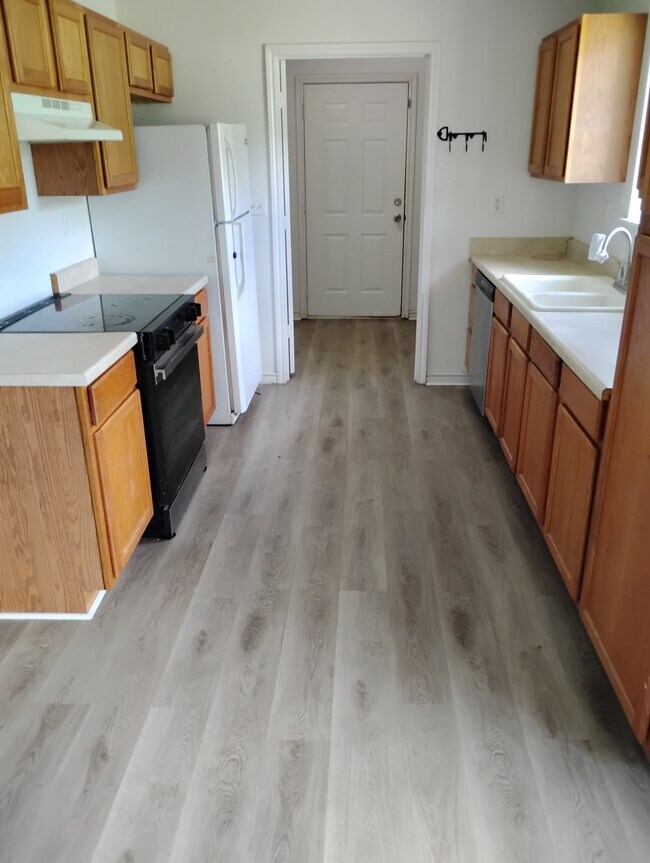 Cocina - 4480 Benton Dr