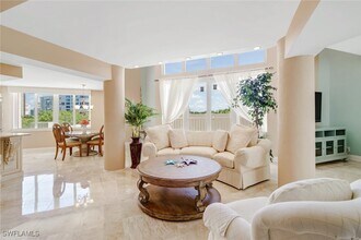 Building Photo - 4041 Gulf Shore Blvd N Building Photo - 4041 Gulf Shore Blvd N