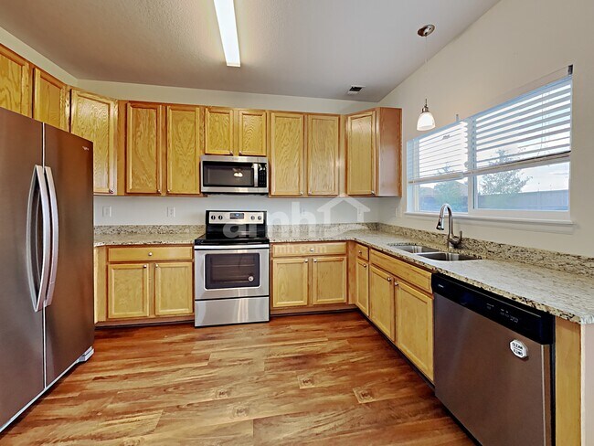 Building Photo - 13812 E 104th Pl