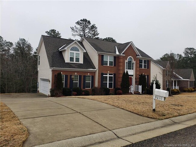 Foto del edificio - 9310 Stonehouse Glen