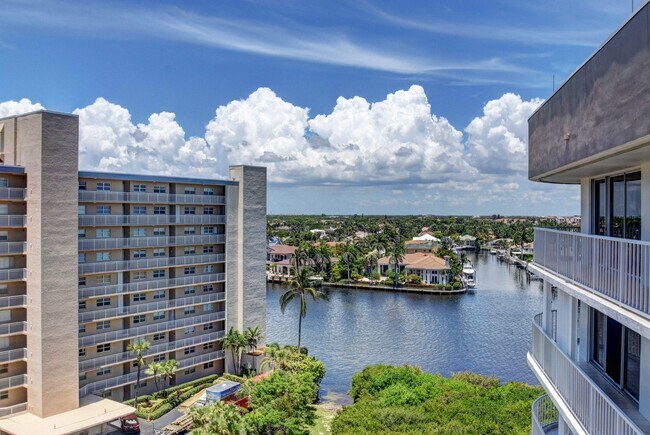 Building Photo - 3210 S Ocean Blvd