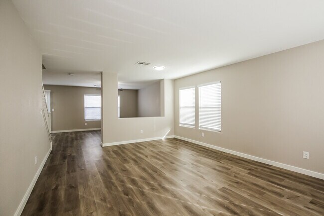 Building Photo - 5048 Charlo Dr