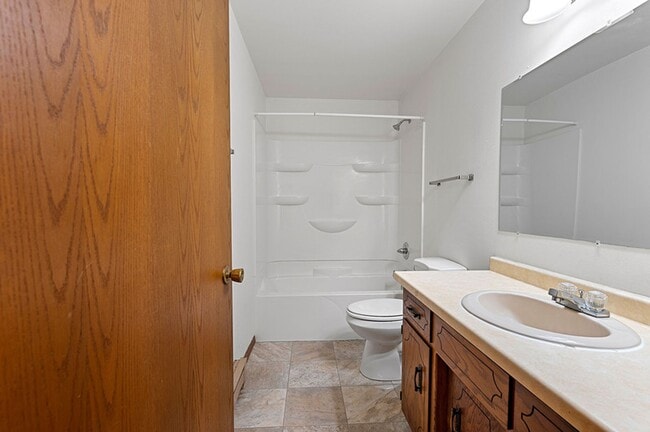 Building Photo - Washington Square Apartments