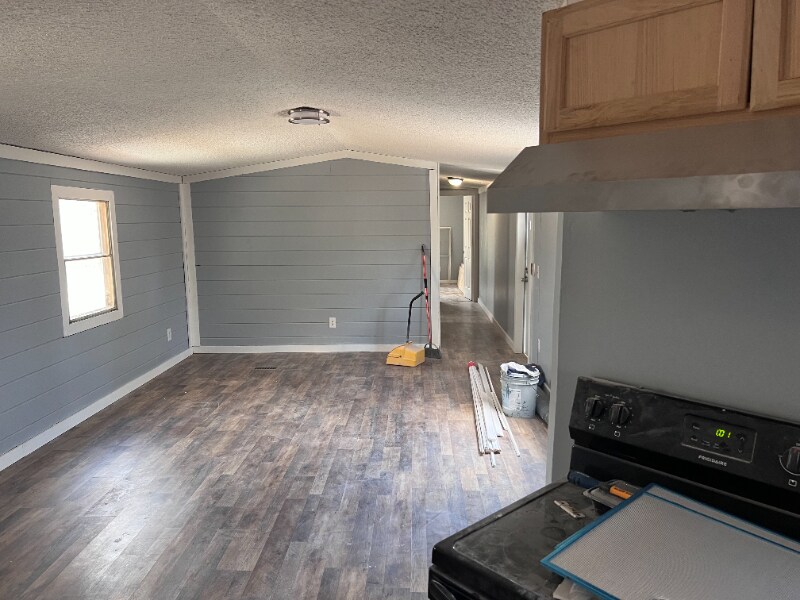 Foto del edificio - 522 Lancer Dr