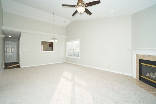 Foto del edificio - Sweet Remodeled 3 Bedroom in Fishers!