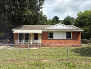 Building Photo - 2838 Coronada Pkwy