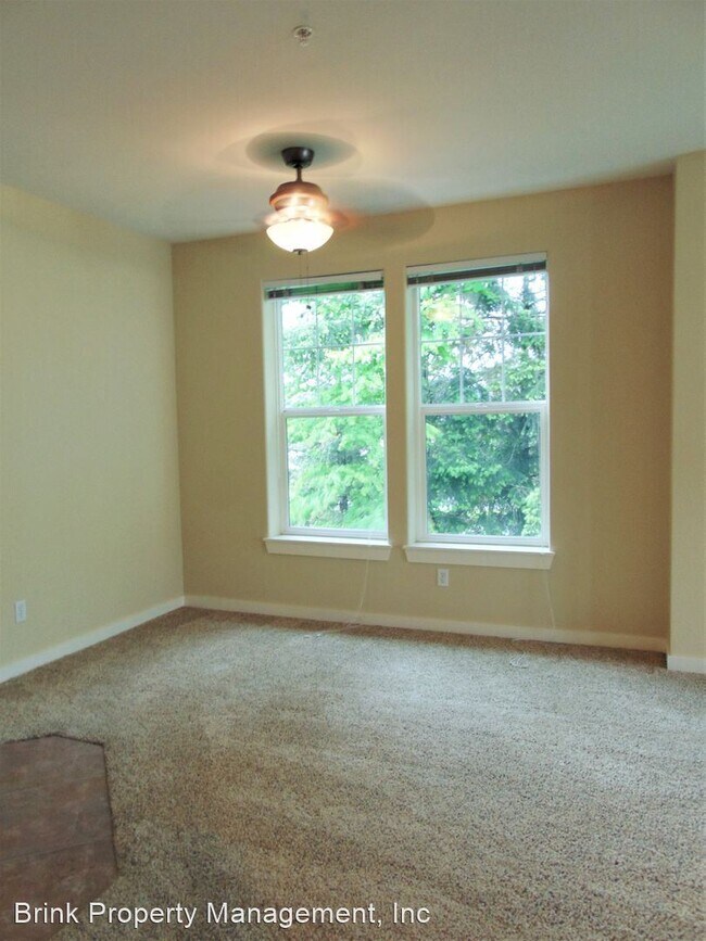 Foto del edificio - 7713 Fairway Ave SE