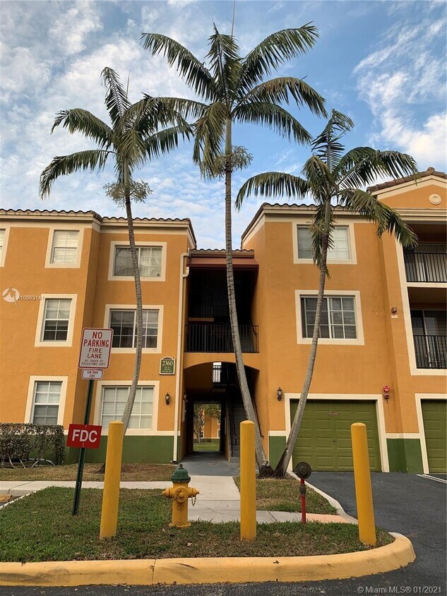2360 E Preserve Way Unit 302, Miramar, FL 33025 Condo for Rent in