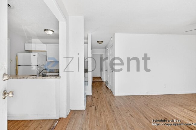 Foto del edificio - 5105 Willie St