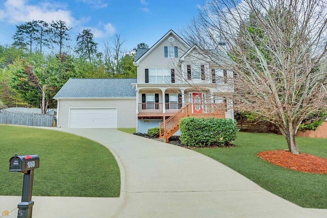 Building Photo - 1060 Whispering Woods Dr