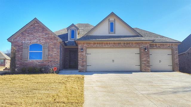 Foto principal - 5913 S 14th St