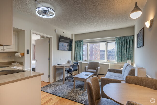 1BR, 1BA - 414SF - Living Room - 1555 Oak Ave Apartments