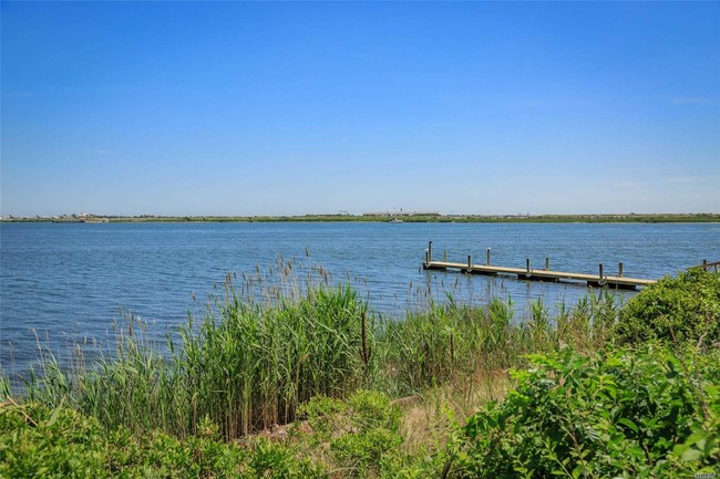 Building Photo - 21 Waters Edge