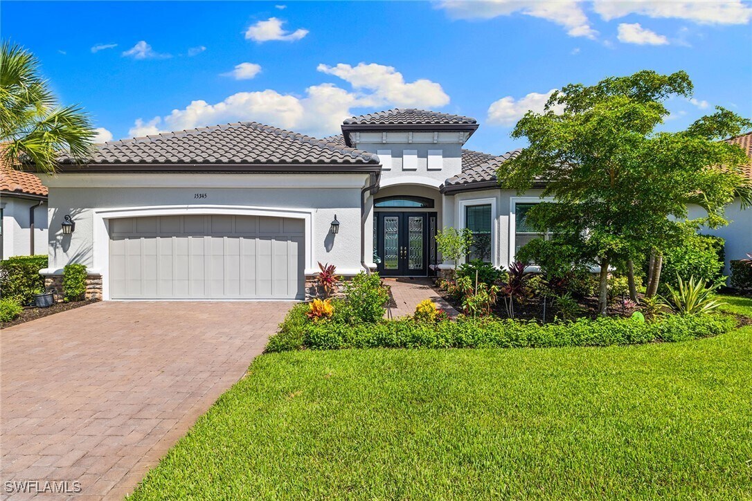 Primary Photo - 15345 Aprile St